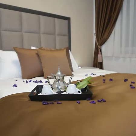 Aparthotel Family