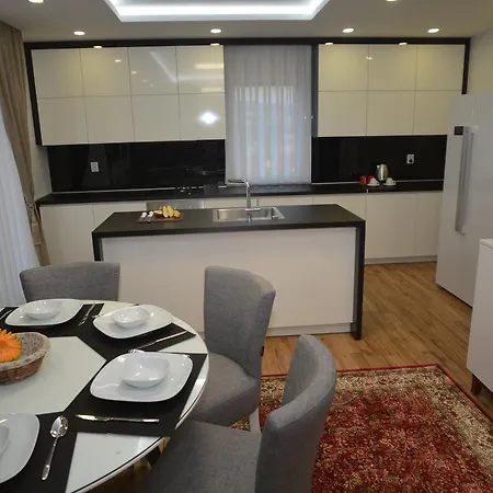Family Aparthotel 4*